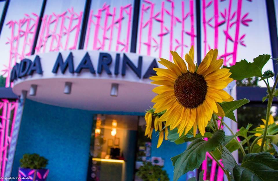 Hotel Onda Marina Misano Adriatico Bagian luar foto